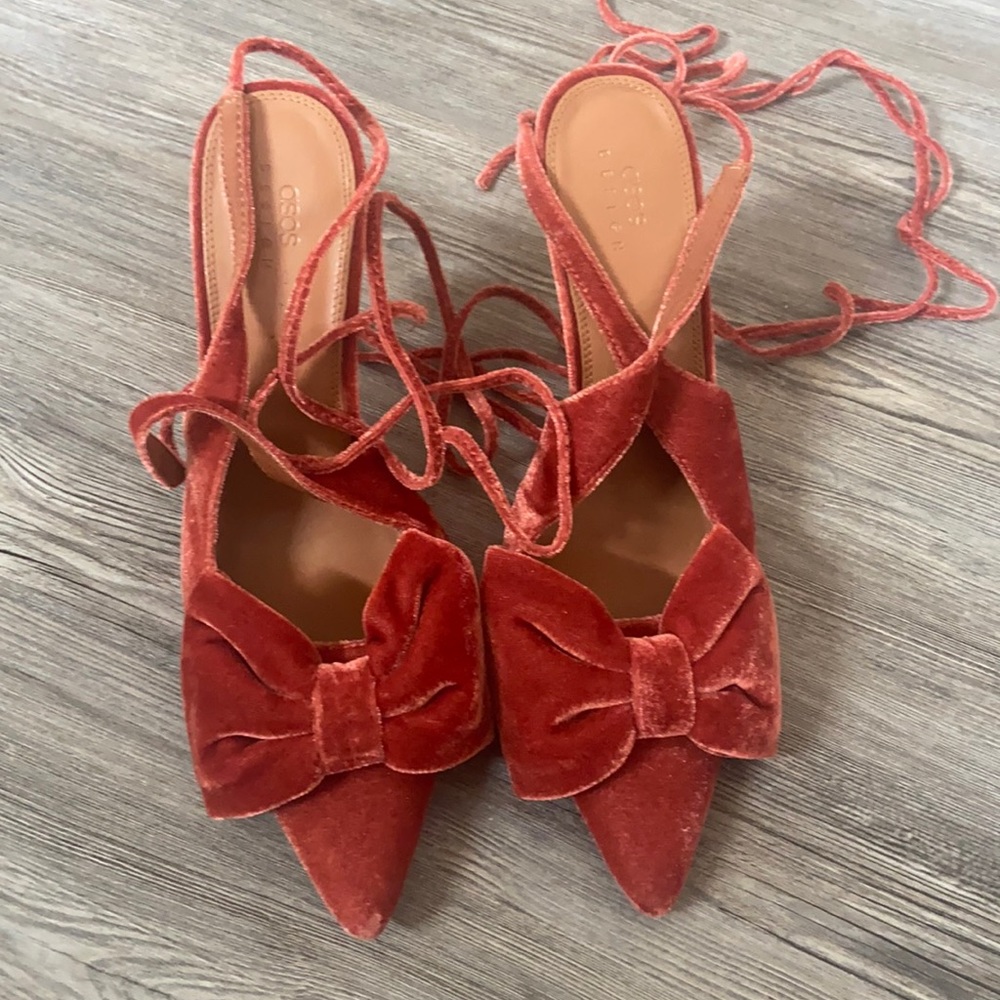 Velvet bow strap heels